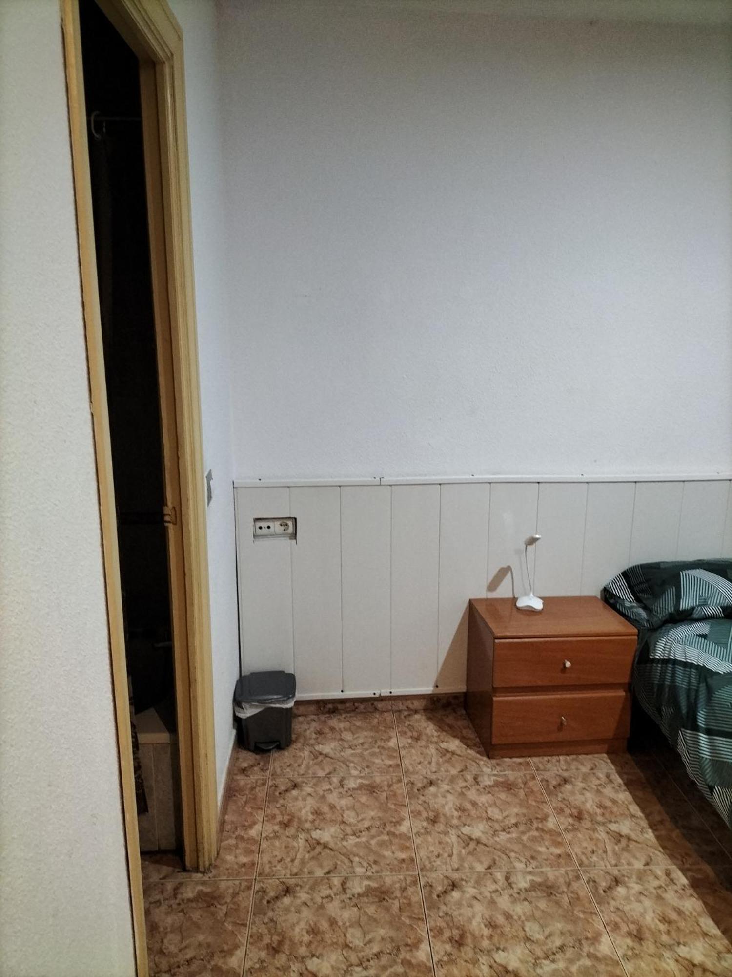 Tranquila Y Familiar Homestay Madrid